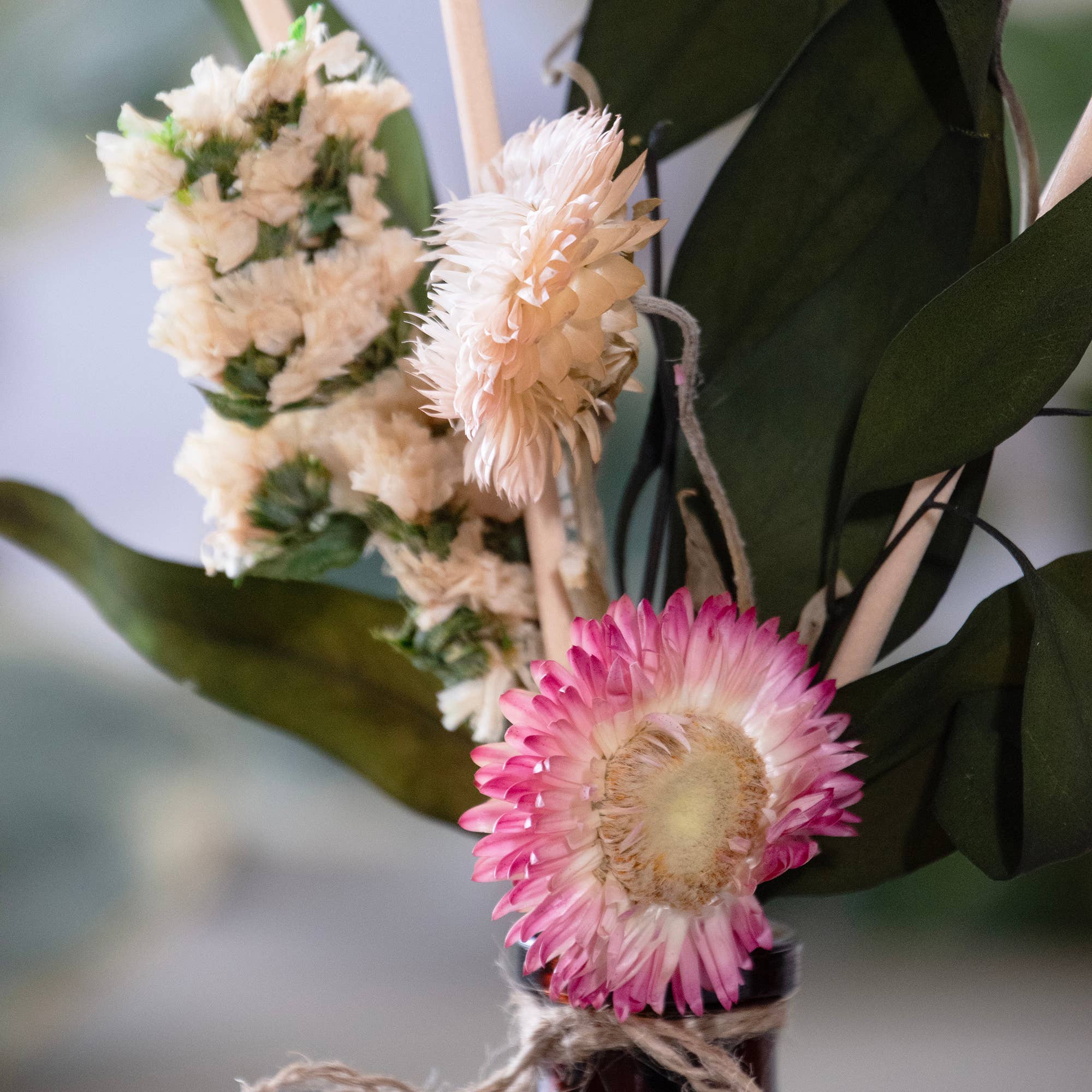 Sandalwood & Currant Bouquet Fragrance Diffuser