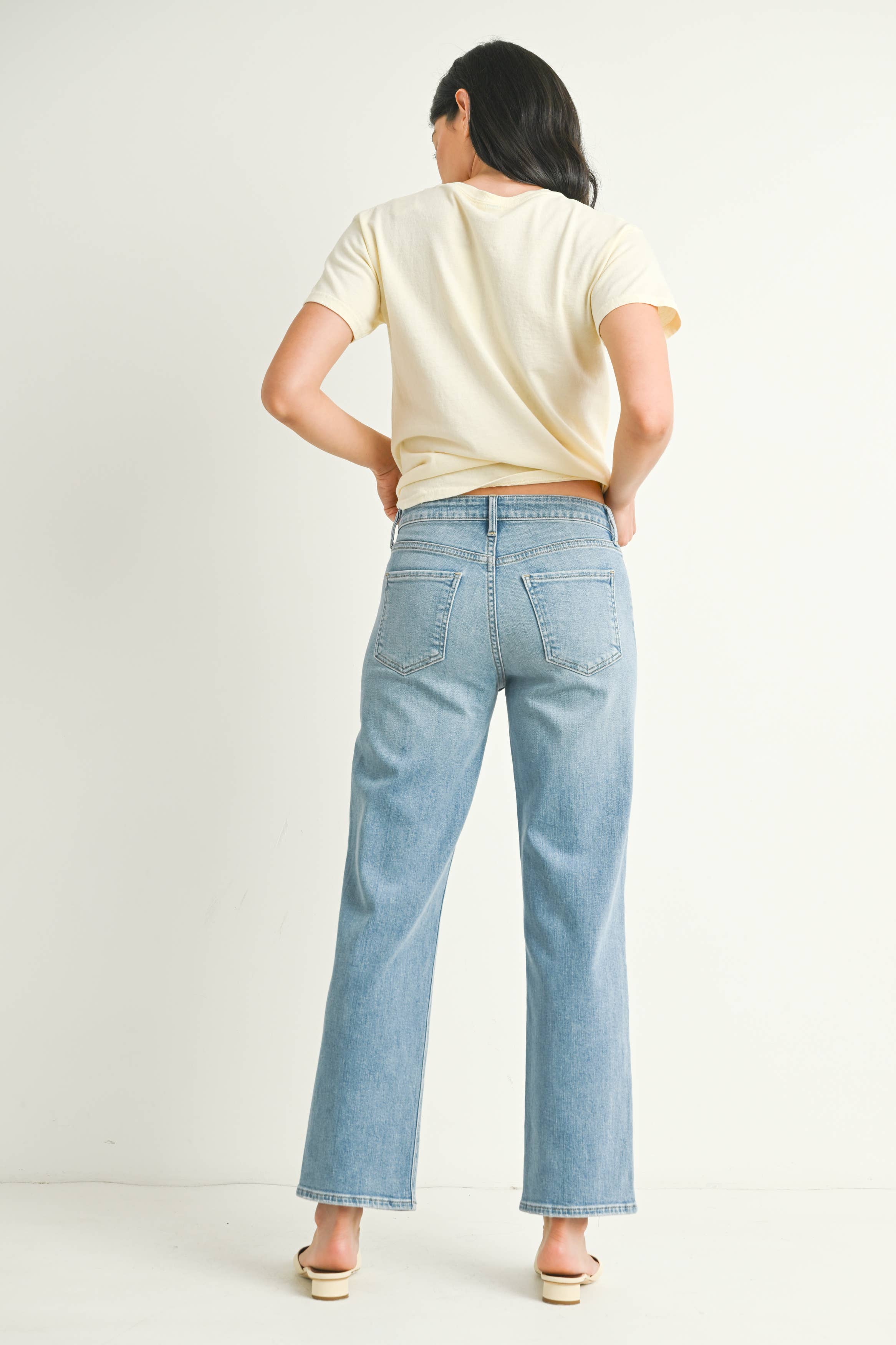 JUST BLACK DENIM - Stretchy Straight Jeans