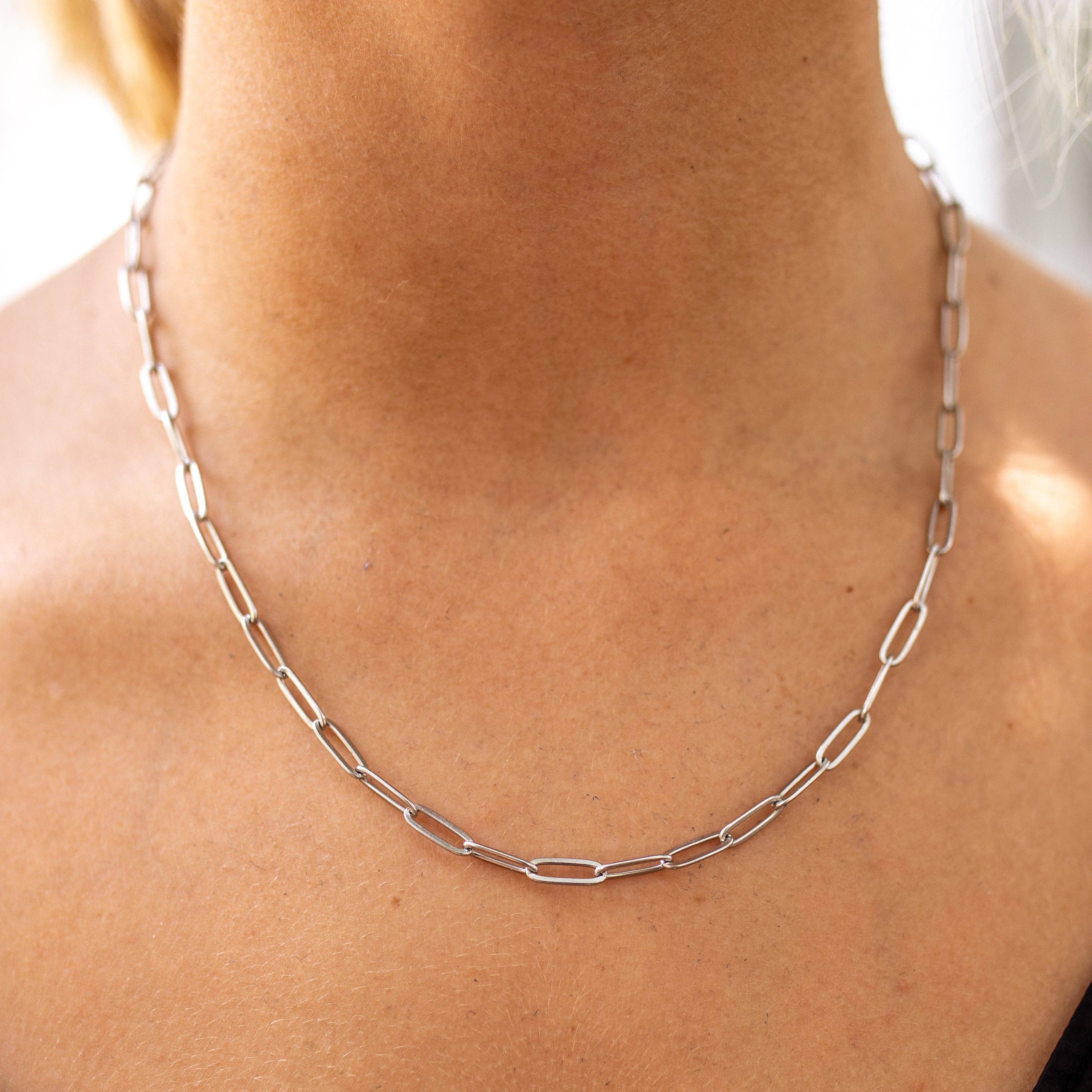 Everly Necklace - Silver