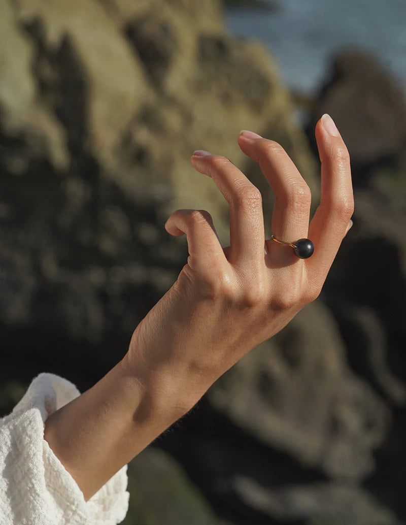 Orbit Ring - Onyx